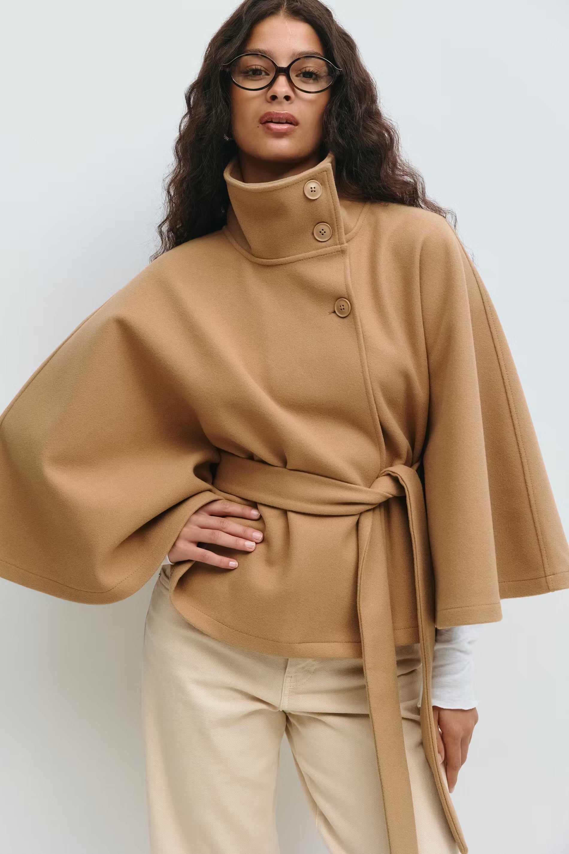 Belt cape jacket