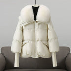 Valina | Stylish Elegance in a Coat
